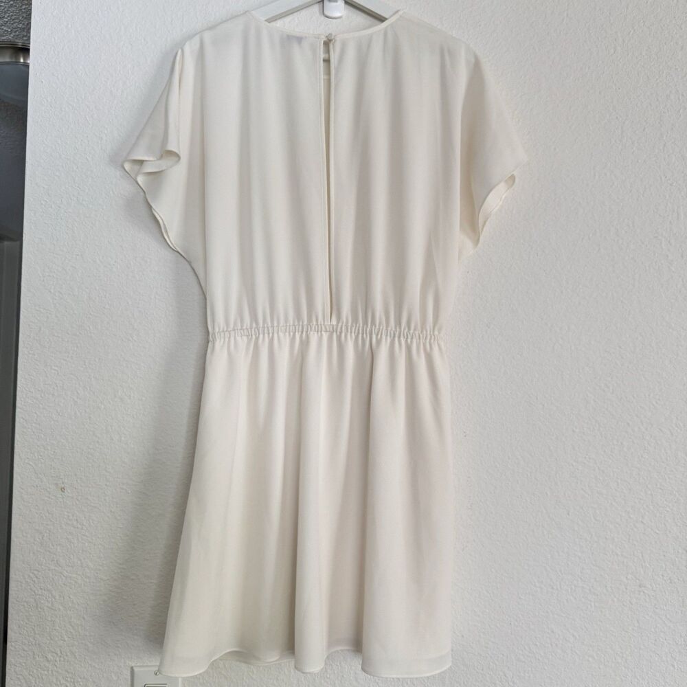 Aritzia Little Moon Dress Sz Large Ivory Stretch Waist Knee Length Quiet Luxury - Picture 16 of 16